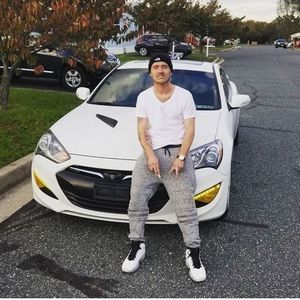 Meet your Posher, Mark